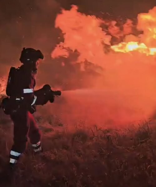 El incendio de Orés (Zaragoza) ha arrasado ya cerca de 16.000 hectáreas