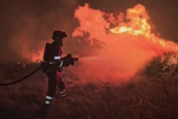 El incendio de Orés (Zaragoza) supera ya las 15.400 hectáreas quemadas