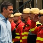 El incendio de La Vall d’Uixó ya arrasa 7.200 hectáreas y encara horas críticas