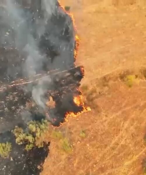 Las imágenes aéreas del incendio de Madrid muestran el avance de las llamas