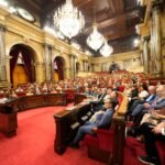 Junts, PSC, ERC, Comuns y la CUP reforman el reglamemto del Parlament para blindar sanciones por odio