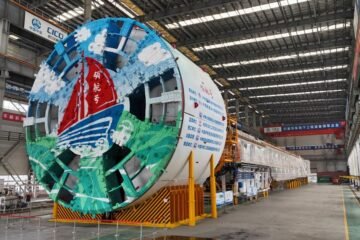 La mayor tuneladora ferroviaria del mundo bate un récord al perforar más de 11 kilómetros desde un único frente