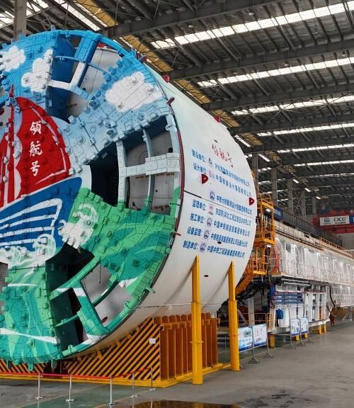 La mayor tuneladora ferroviaria del mundo bate un récord al perforar más de 11 kilómetros desde un único frente