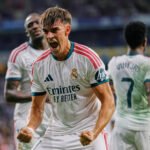 Los seis meses que cambiaron la vida de Carlos Espí: «Es Joselu Jr., un bicho»