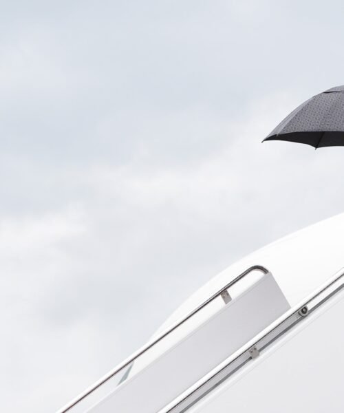 Trump amenaza a Irán con una última oportunidad de negociar para evitar “la decapitación”