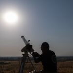 Última hora del eclipse solar de agosto en España, en directo | España se prepara para observar un eclipse histórico