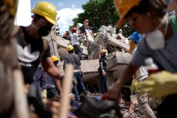 Última hora del terremoto en Colombia, en directo | Al menos 285 muertos y 3.900 heridos por el terremoto en Colombia
