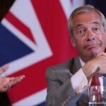 Farage contra el Conde Cubo de Basura: el líder ultra fuerza la elección con más candidatos en la historia del Parlamento británico