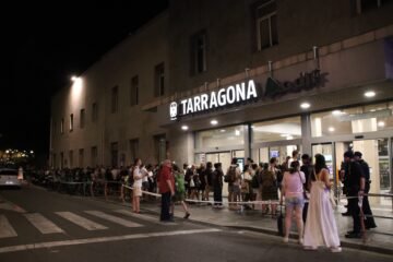 El Govern admite “errores” por el colapso de Renfe el día del eclipse: “Se ha demostrado que la previsión no era la correcta”