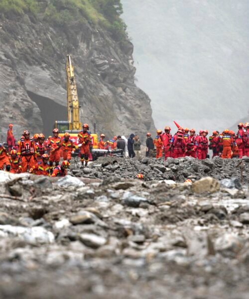 China impone la ley del silencio en Tíbet tras la catástrofe del Himalaya