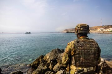 La crisis migratoria en Ceuta, en imágenes | Día 1 de agosto
