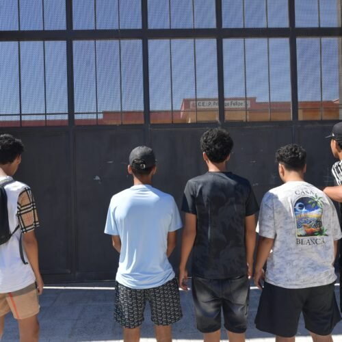 Última hora de la entrada de inmigrantes a Ceuta, en directo | El PP pide la comparecencia de Marlaska, Robles, Albares y Bolaños en el Congreso por la crisis