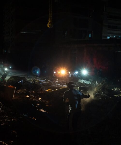Última hora del terremoto en Colombia, en directo | Exteriores informa de que hay 164 españoles sin localizar tras el siniestro