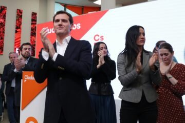 El espejismo del centro o la dificultad de abrir un hueco entre el PSOE y el PP