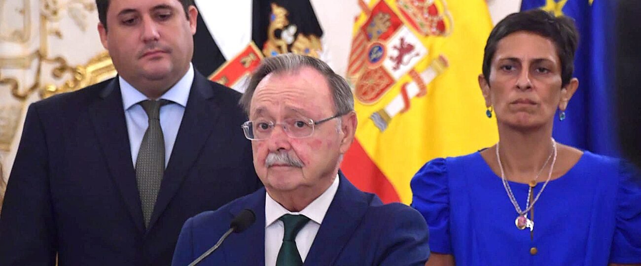 Última hora de la entrada de inmigrantes a Ceuta, en directo | El presidente de Ceuta amenaza al Gobierno con acudir al poder judicial si no resuelve la crisis en 30 días