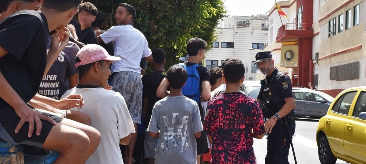 Marruecos vincula la aceptación de los cadáveres de Ceuta a la devolución de 2.500 menores huidos en la crisis migratoria