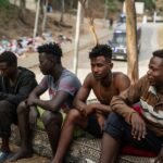 Última hora de la entrada de inmigrantes a Ceuta, en directo | Sánchez reúne por videoconferencia a sus ministros por la crisis de Ceuta