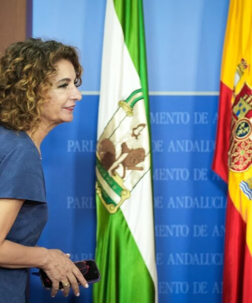 El largo camino de Montero para recuperar al PSOE andaluz