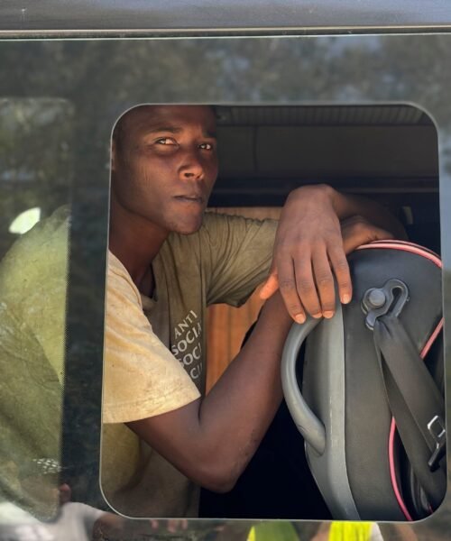 Última hora de la entrada de inmigrantes a Ceuta, en directo | El Gobierno está “en contacto” con Marruecos para “buscar una solución” a la expulsión de periodistas de Castillejos
