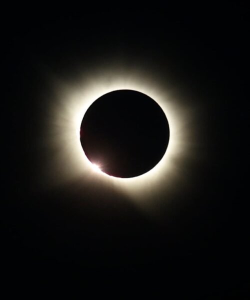 Actualidad del eclipse solar en España – 12 de agosto 2026 | El eclipse finaliza sobre el Atlántico