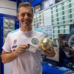 Locura en Motril por hacerse con un décimo del número 19726, la fecha de la final del Mundial
