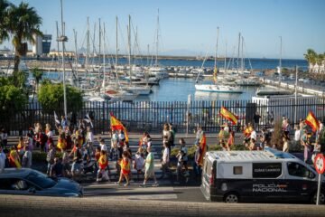Las protestas ciudadanas se frenan en Ceuta por temor a que las vinculen con ultras
