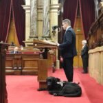 El diputado de Junts Isaac Padrós denuncia a un policía nacional por “trato discriminatorio”