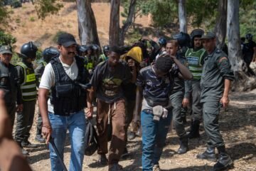 Marruecos exhibe su máxima fuerza como guardián de la frontera ceutí
