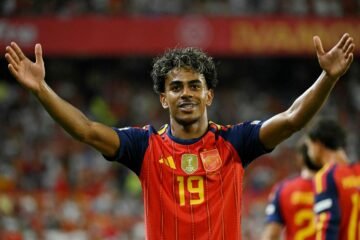 El manual de Lamine Yamal engorda con otro gol exprés y más pillería: «Pone su magia al servicio del equipo y eso le hará ser más reconocido»