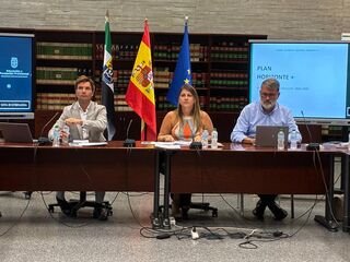 La Junta acuerda con sindicatos el plan ‘Horizonte  ‘ para mejorar condiciones de docentes