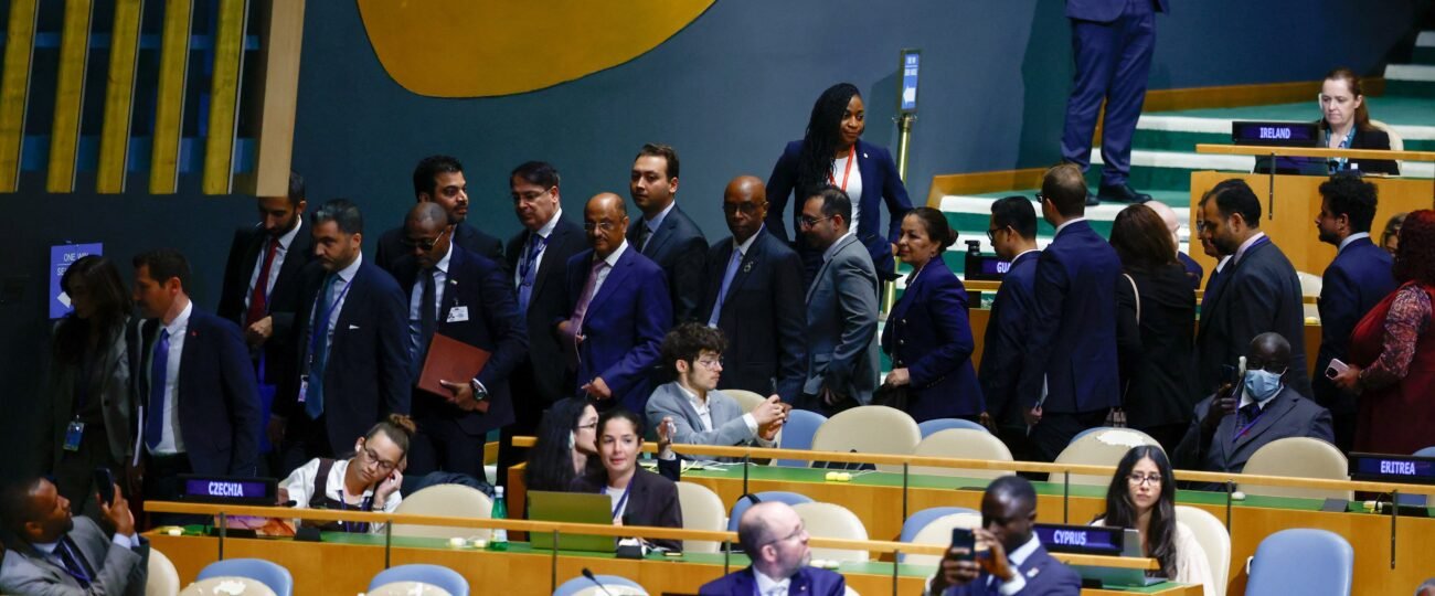 Netanyahu reta a una Asamblea de la ONU semivacía en protesta por su invasión de Gaza: “Acusarnos de genocidio es la mayor mentira del siglo”