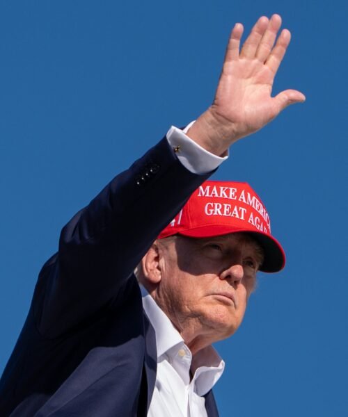 Trump veta la compra de varios productos de Canadá y agrava la guerra comercial