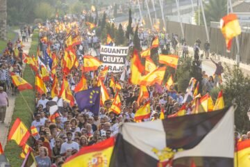 Ceuta se echa a la calle para exigir soluciones a la crisis migratoria