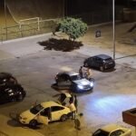 Vecinos de Sevilla sufren fiestas atronadoras de madrugada con coches-discoteca desde hace cuatro años
