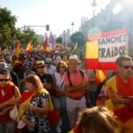 Manifestación en apoyo de Ceuta y Melilla, en directo | Arranca la marcha para pedir elecciones y “en defensa de Ceuta”