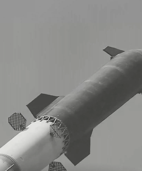 El megacohete Starship completa con éxito su primer vuelo orbital