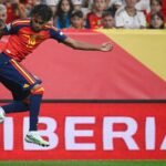 La España anónima supera su propia pereza y cumple el trámite ante la República Checa