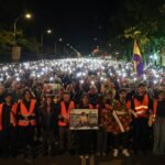 Maricarmen y las elecciones del 29-N, en directo | Miles de personas despiden a Maricarmen con un minuto de silencio frente a su casa