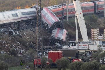 Preguntas y respuestas sobre el accidente de Urda: lo que explican y lo que no los audios entre los maquinistas y el centro de control