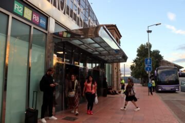 Un robo de cable entre Mollet y Montmeló provoca retrasos en los trenes Rodalies