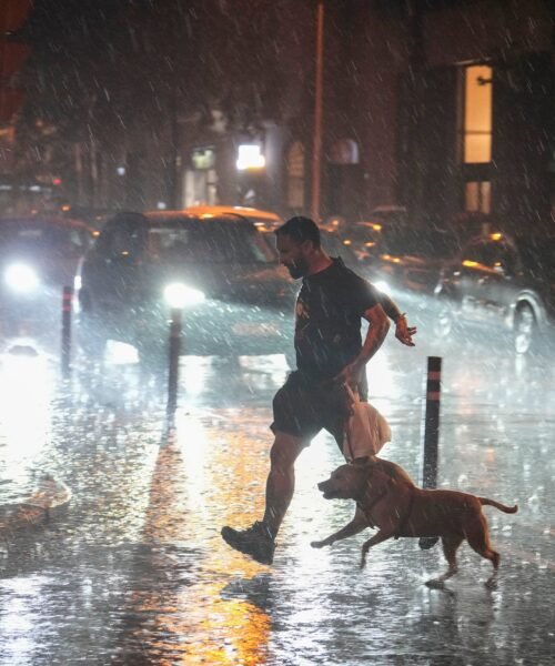 Un violento diluvio barre la costa catalana, en alerta por un posible “minihuracán”