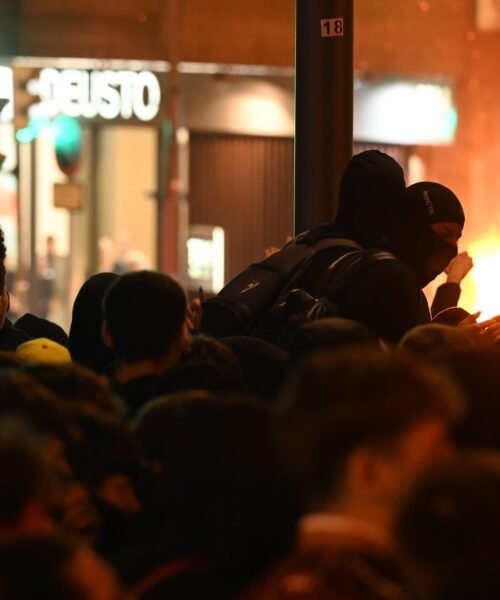 Bilbao busca respuestas a las dudas sobre quién está detrás de los disturbios
