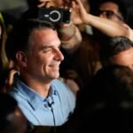 El apellido Bolsonaro gana desde la cárcel