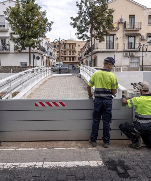 Emergencias lanza tres ES-Alert ante la previsión de fuertes lluvias torrenciales en Castellón y Valencia este jueves