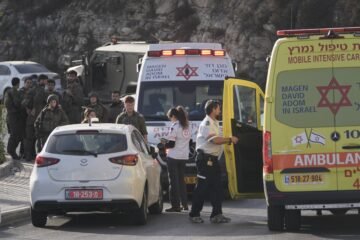 Netanyahu ordena el cierre de Cisjordania tras un ataque palestino en el que han muerto dos militares a cuatro días de las elecciones