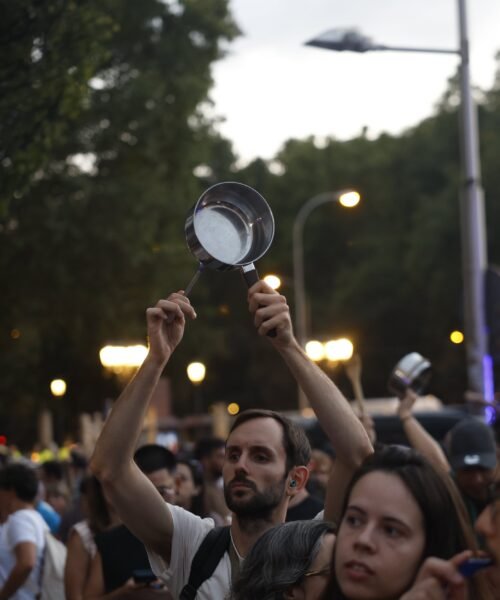 Acampadas en España por la vivienda, en directo | El Gobierno mantiene los decretos y reta a PP, Vox y Junts a “retratarse” en la votación