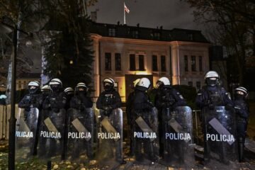 La suspensión del presidente del Tribunal Constitucional de Polonia desata una crisis institucional