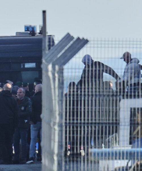 La UE da la luz verde definitiva a la ley que permite crear centros de deportación en el exterior