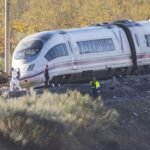 Última hora y reacciones tras el accidente de trenes de Urda, en directo | El Instituto de Medicina Legal de Toledo ha recibido ya los 69 cadáveres y realizado 48 autopsias