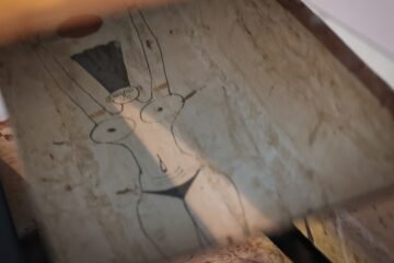 La diosa Nut en tanga centra la atención de las nuevas adquisiciones del Museo Egipcio de Barcelona